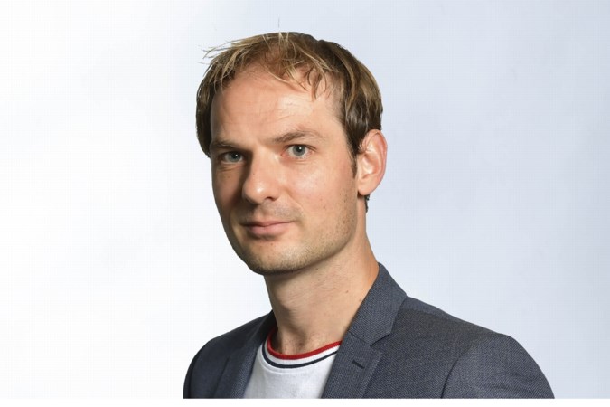 Column: ‘De tragiek van de échte complotdenker, slaaf geworden van kille algoritmen’