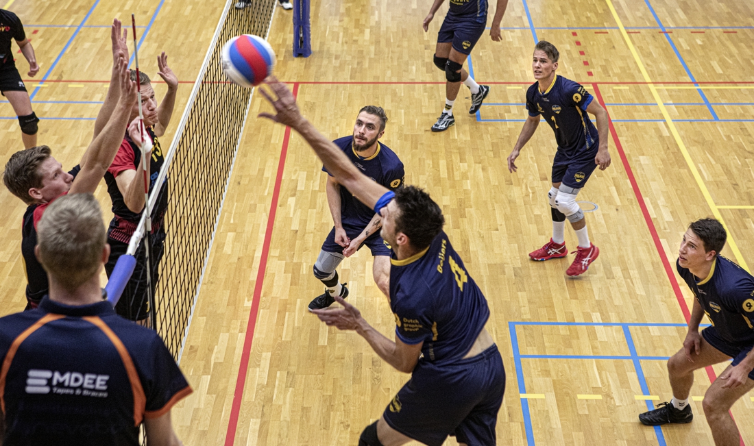 Volleyballers Peelpush maken valse start in de topdivisie - De Limburger