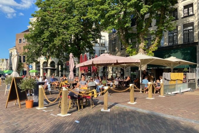 ‘Waarschuwingssystemen in horeca om corona-controles te beïnvloeden’