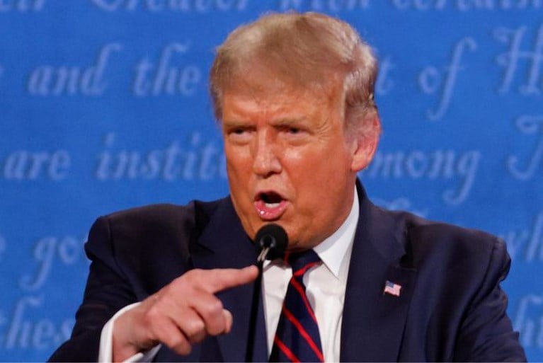 ‘Stop alsjeblieft, stop, STOP!’ Eerste debat Trump en Biden ontspoort