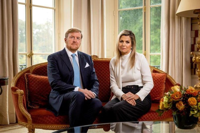 Hoe hoog de druk ook is opgevoerd, Willem-Alexander doet het wél: sorry zeggen
