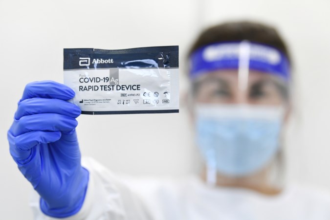 Inspectie: pas op met commerciële coronavirustest, die is niet altijd betrouwbaar