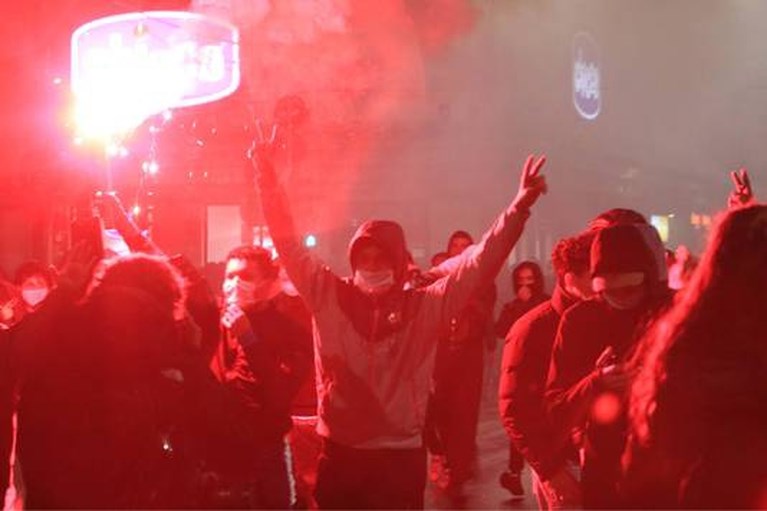 Coronaprotesten in Italië escaleren: fotograaf gewond, tien arrestaties