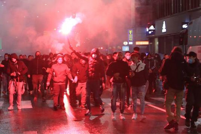 Coronaprotesten in Italië escaleren: fotograaf gewond, tien arrestaties