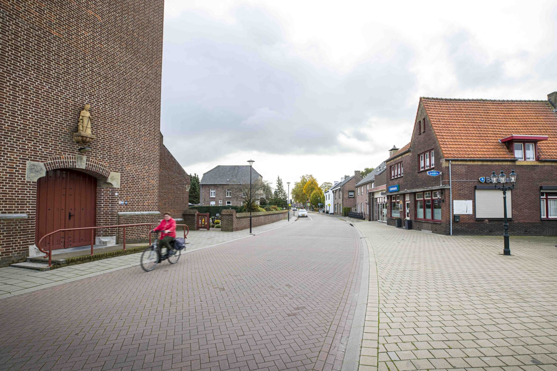 Het komt wel goed met het gemeenschapshuis in Oirlo, maar komt er nog een nieuwe kroegbaas? - De Lim