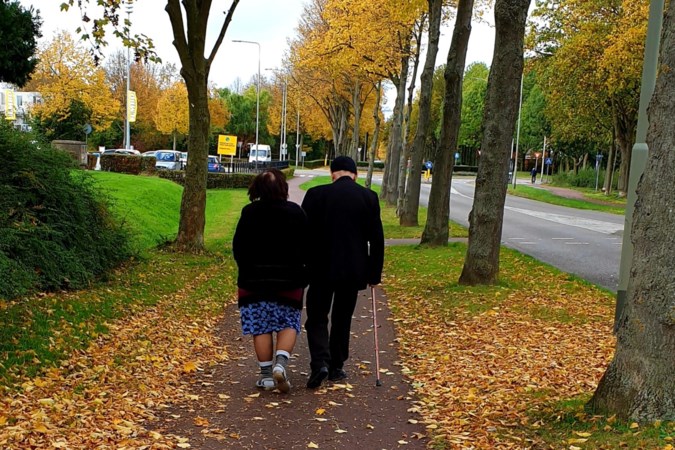 Ergens in Sittard: Hoe langer je jong bent, hoe korter je oud bent