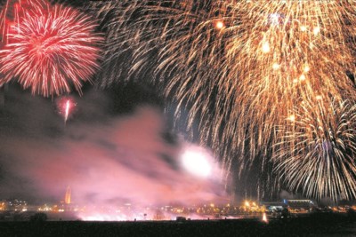 Import En Illegaal Vuurwerk Bemoeilijken Totaalverbod In Ned De Limburger Mobile