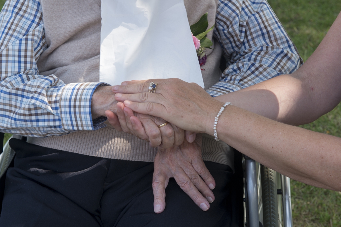 Gemeenteraden Vaals en Eijsden-Margraten willen mantelzorgco... - De Limburger