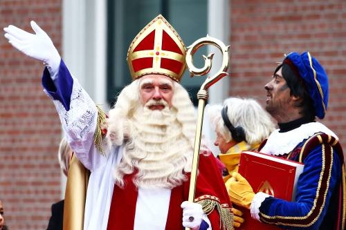 Sinterklaas is weer in het land, Lex Uiting en Beppie ...