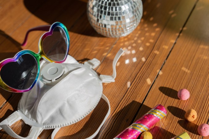 Belgische politie beëindigt twee feesten net over de grens bij Maastricht