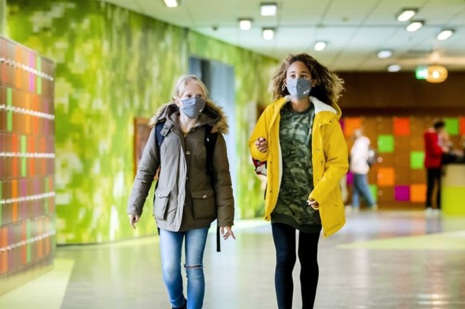 Corona bij tieners onopgelost mysterie: ‘Ik vermoed dat we veel infecties missen’