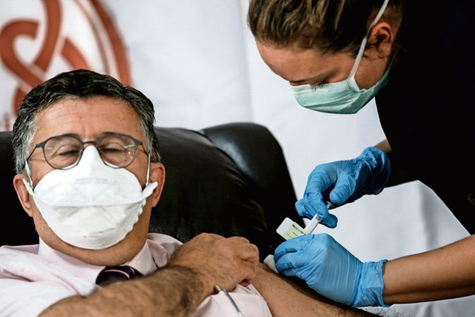 Zijn die vaccins wel veilig en wanneer ben ik aan de beurt?