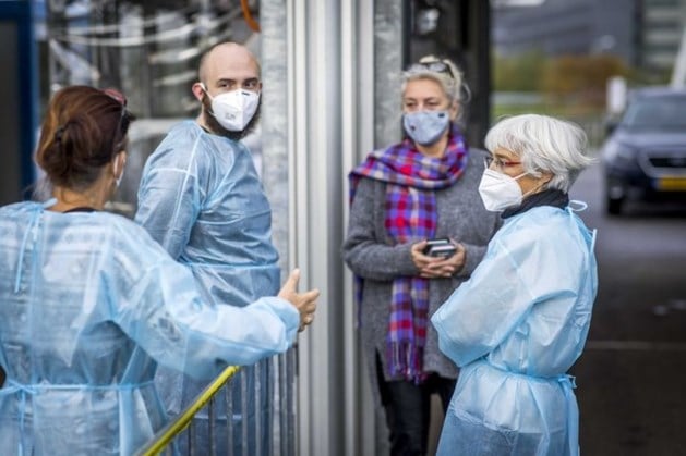 Aantal besmettingen weer gestegen, verbetering in ziekenhuizen