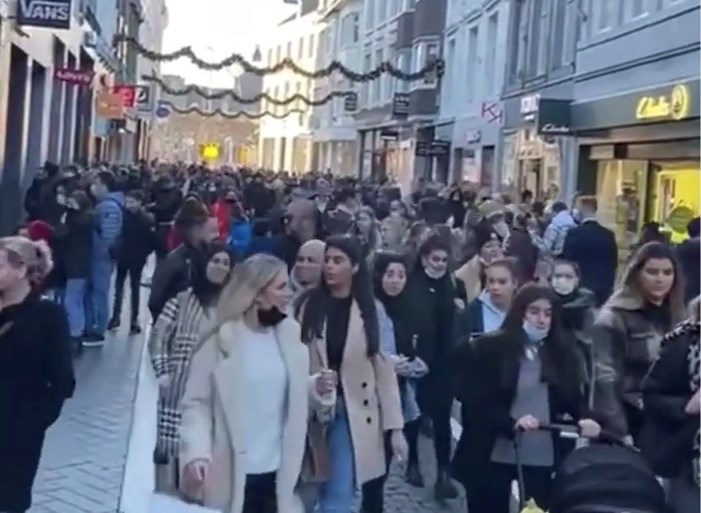 Code rood in Maastricht: dringende oproep om niet naar de stad te komen