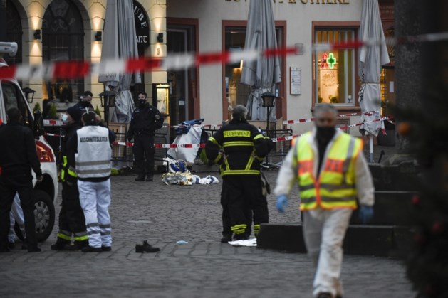 Dronken SUV-bestuurder raast door Trier: 5 doden onder wie baby en 14 gewonden