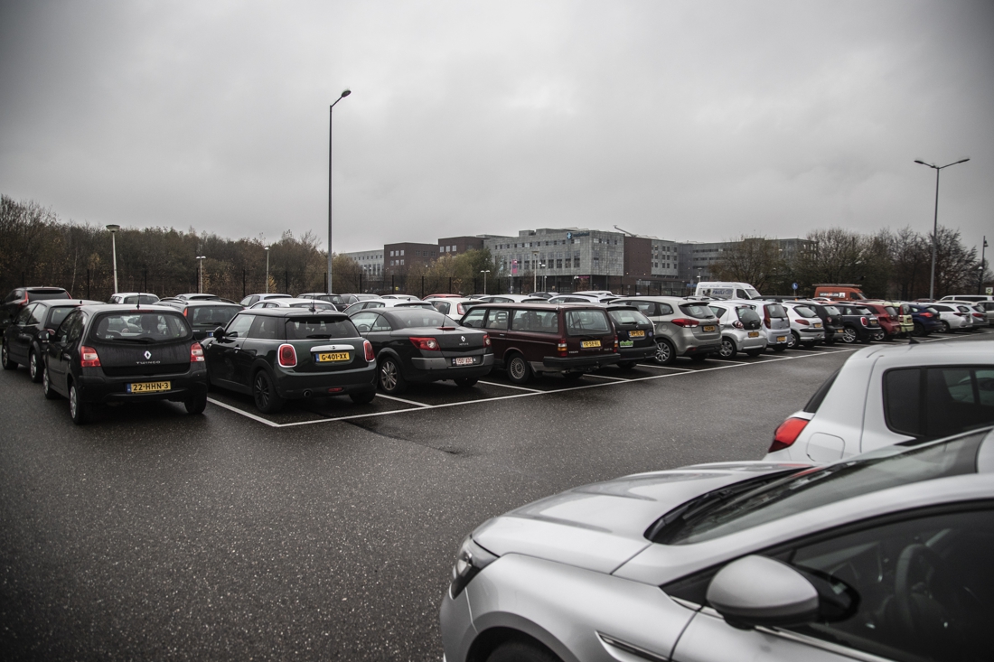 Zuyderland betaalt 4,3 miljoen voor parkeerterrein bij zieke... - De Limburger