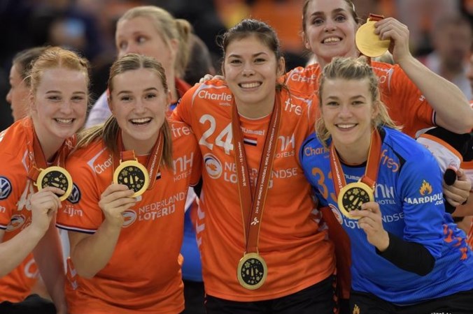 Handbalvrouwen beginnen met andere status aan EK: ‘Iedereen wil van ons winnen’