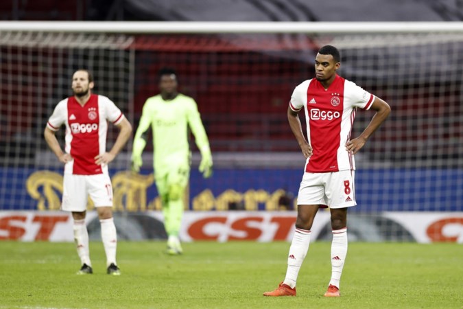 Ajax krijgt na verlies tegen Twente een wake-upcall voor nieuwe rampmaand