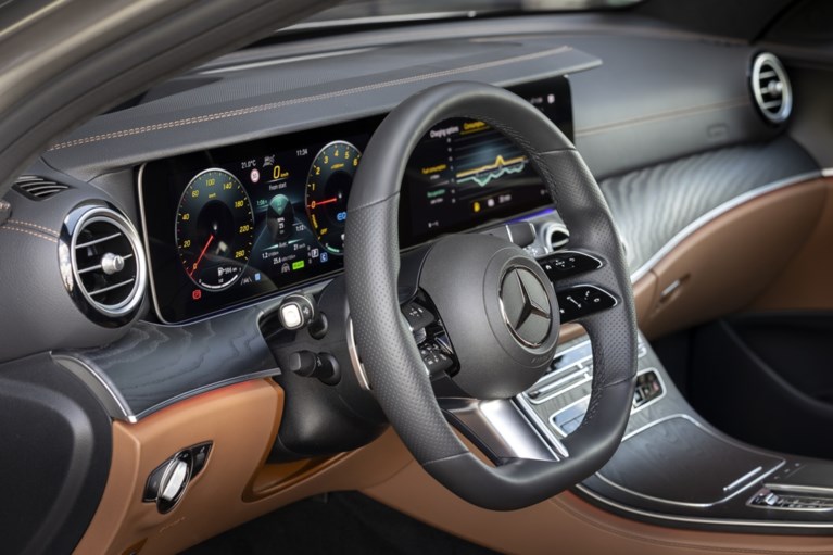 Steraanvoerder Mercedes E 300e