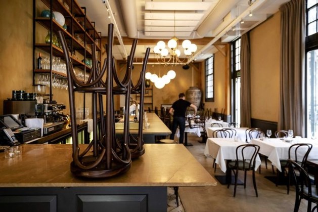 OMT: Restaurants mogen bij heropening nog maar 30 gasten toelaten