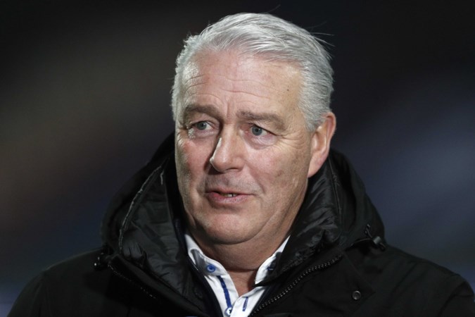 VVV-trainer Hans de Koning vraagt ‘mannelijk voetbal’ tegen Feyenoord