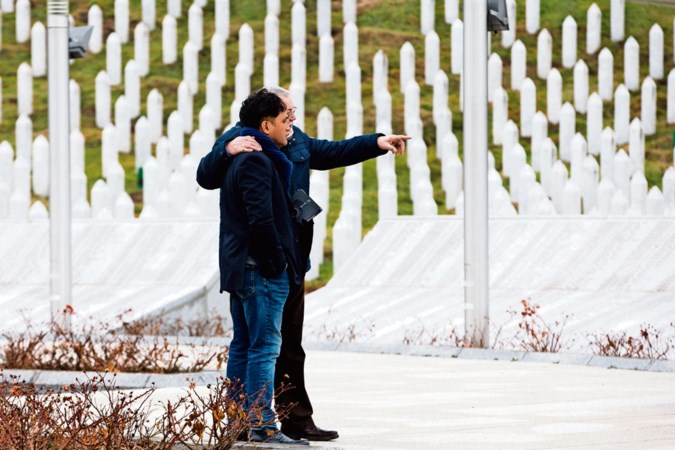 Advies: geef Dutchbatveteraan die de val van Srebrenica meemaakte een symbolische schadevergoeding