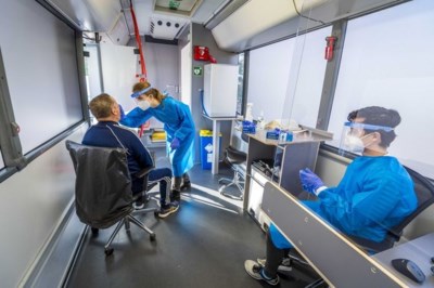 Aantal nieuwe besmettingen daalt met ruim 1400 op dag van aa... - De  Limburger Mobile