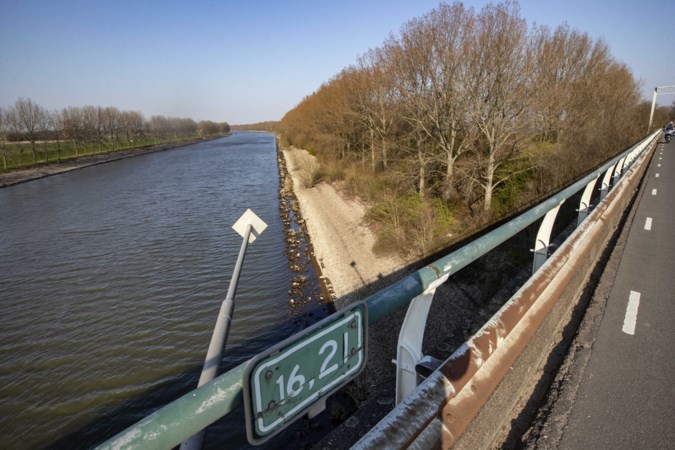 Verlaging dam Lateraalkanaal Roermond lijkt haalbaar: Rijk betaalt 3,2 miljoen