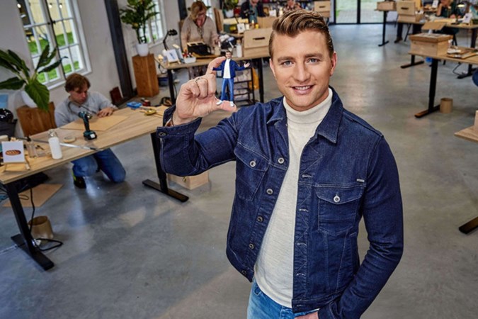 Tv-recensie ‘Klein maar fijn’: hoe kleiner het kunstwerk, hoe zenuwslopender de uitvoering