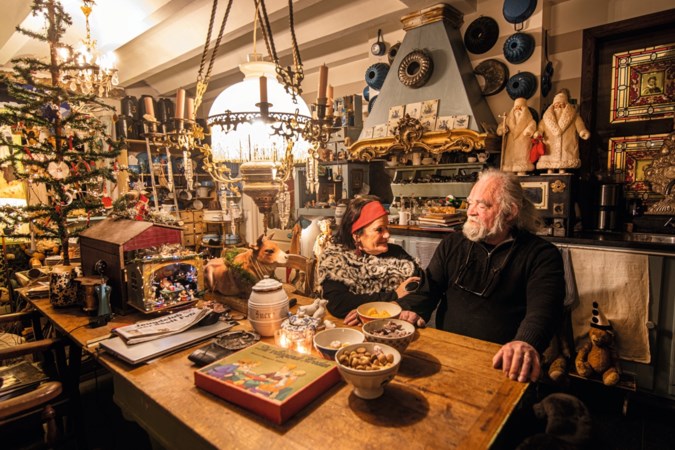 In drie weken had Miny haar huis in Haelen ingericht met een dertig jaar oude brocante- en antiekverzameling