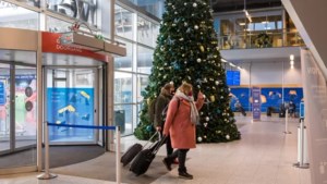 Flying home for Christmas... het wordt steeds stiller op Eindhoven Airport