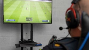 Maastrichtse politie zoekt lokale gamers voor deelname aan online FIFA-toernooi 