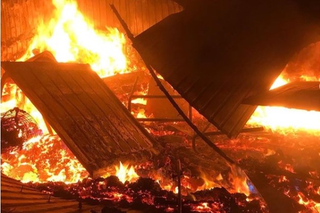 Vandalen steken natuurhuisje in Stein avond voor kerstdagen in brand 