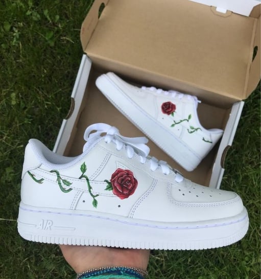 Sittardse Saba pimpt sneakers: 'Toen ik mensen met mijn ontw - De  Limburger Mobile