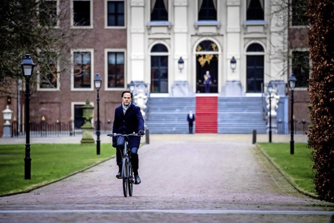 Reconstructie van kabinet-Rutte III: Waarom ruimde minister Wiebes alsnog het veld?
