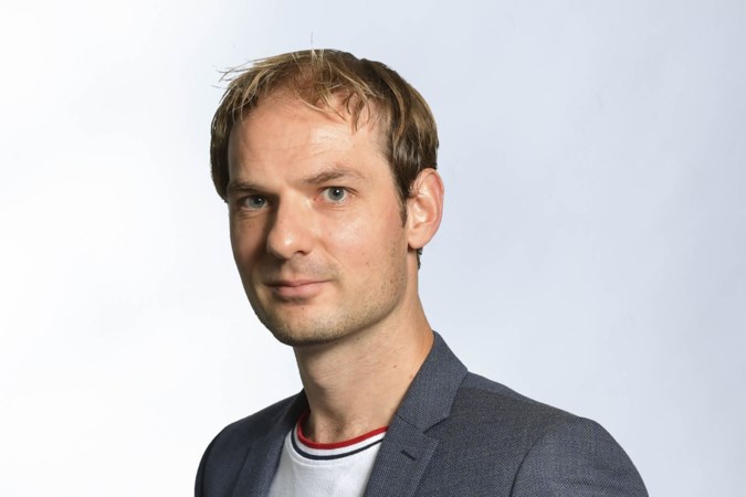 Column: Hoe de strijders van het vrije woord hun land naar een avondklok demonstreerden