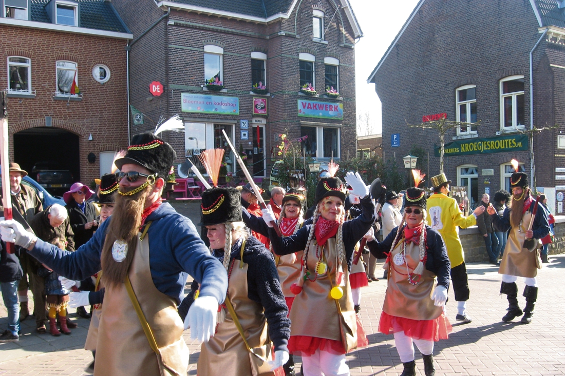 Verenigingen gaan zwaar gebukt onder coronamaatregelen, geve... - De Limburger