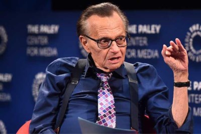 Talkshowhost Larry King (87) overleden aan corona: ‘Een ongekend fenomeen’