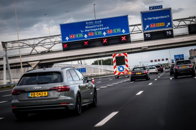 Rode kruisen boven de weg nog massaal genegeerd
