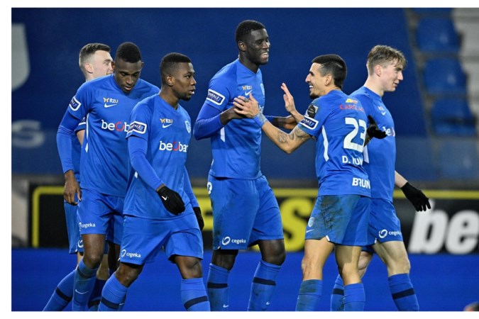 John van den Brom wint eindelijk weer eens met Racing Genk