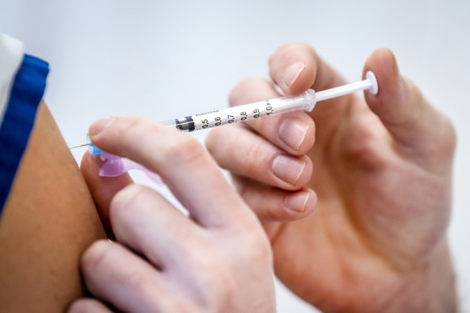 Novavax claimt coronavaccin met hoge effectiviteit, ook tegen Britse variant