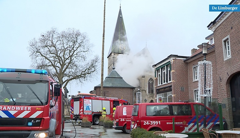 In de Sint-Brigidakerk in Noorbeek heeft woensdag een brand gewoed.