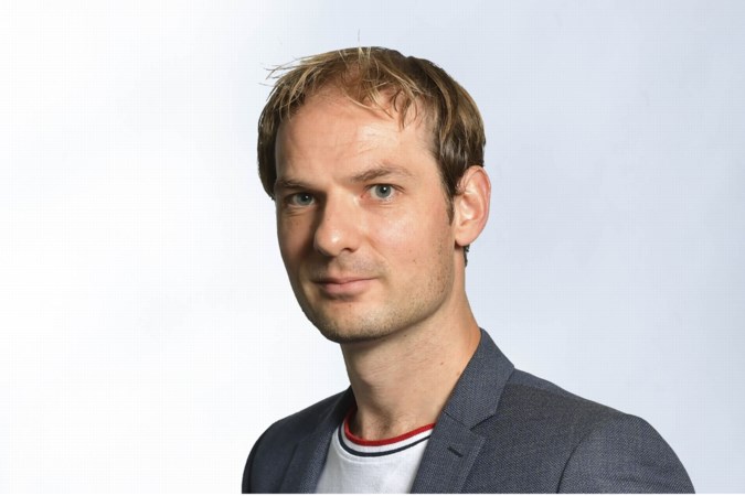 Column: Directeur onder vuur bij het personeel in het KremL1n