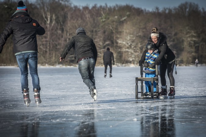Schaatsgids natuurijs in Limburg: dit zijn de populairste schaatsplekken in jouw buurt