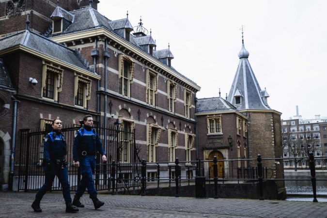 Honderden claimen avondklokboete terug