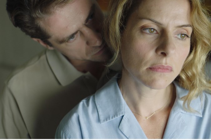 Filmrecensie ‘All the Pretty Little Horses’: Baden in luxe van een ander