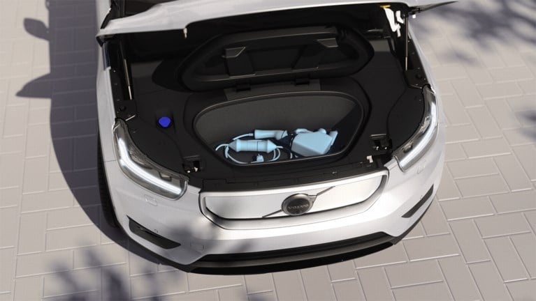 Sluip-Zweed: Volvo XC40 Recharge P8