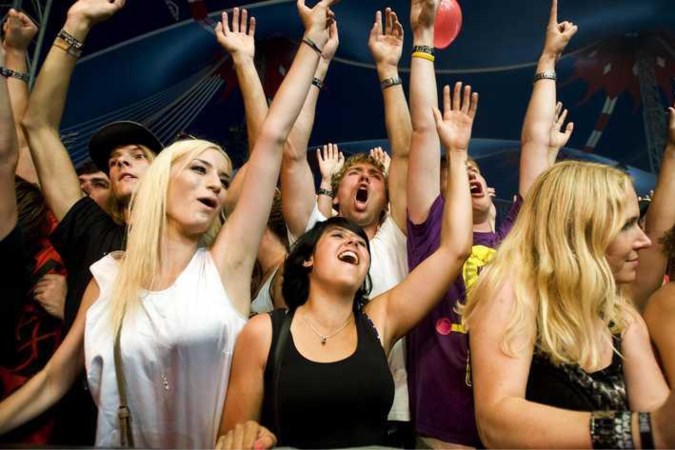 Zo kan de samenleving 1 maart weer open: groep artsen en ondernemers lanceert campagne