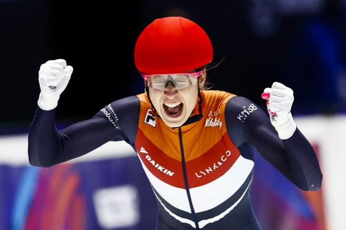 Shorttrackster Schulting prolongeert wereldtitel allround