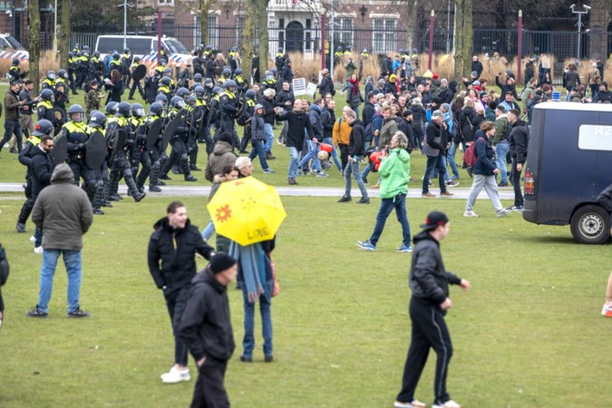 Politie verricht 28 arrestaties bij betoging op Museumplein